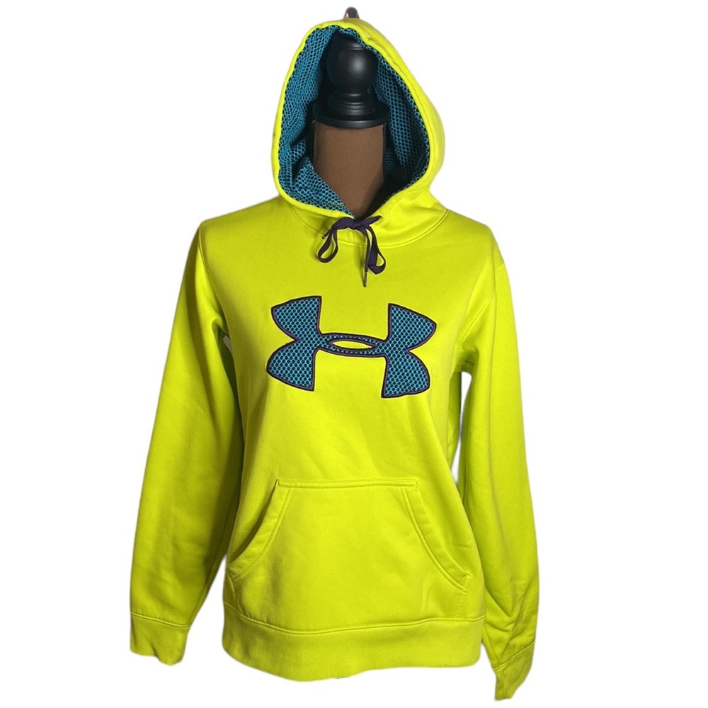 Under Armour Storm semifitted fleece lined hoodie with quilted textured logo S